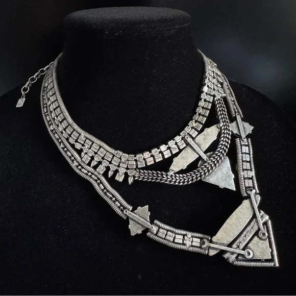 DANNIJO statement necklace - Picture 6 of 8